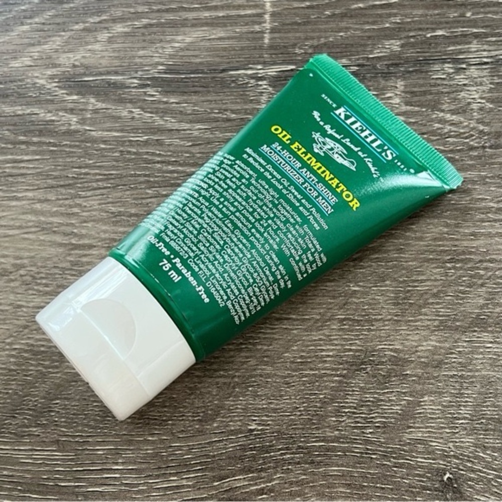 Kiehls Mens Oil Eliminator 24Hour AntiShing Moisturizer 75ml